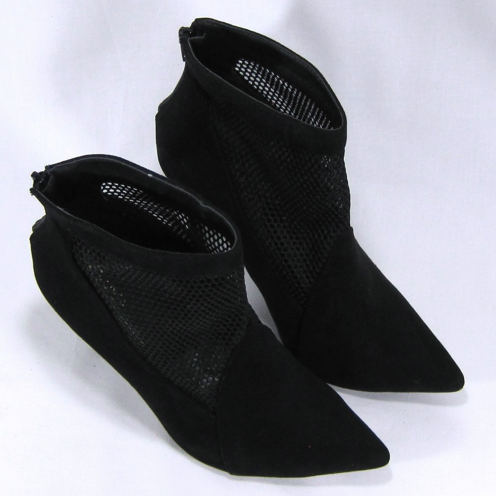 Olivia Ferragamo Black Suede Ankle Booties Sz: 10M - Picture 5 of 8
